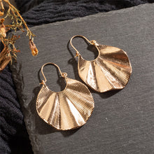 Load image into Gallery viewer, Gold color earrings bohemian statement luxury big round earring crystal acrylic handmade women geometric fringe fashion jewelry
