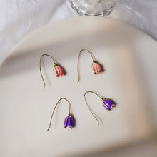 Load image into Gallery viewer, 2019 New Retro Sweet Tulips Flower Alloy Dangle Earrings Temperamental Joker Simple Long Drop Earring Bijoux Accessory Wholesale