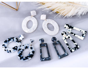 VCORM New Korean Big Acrylic Drop Earrings for Women 2019 Jewelry Fashion Resin Leopard Dangle Earrings Bohemian Preferred Gift.