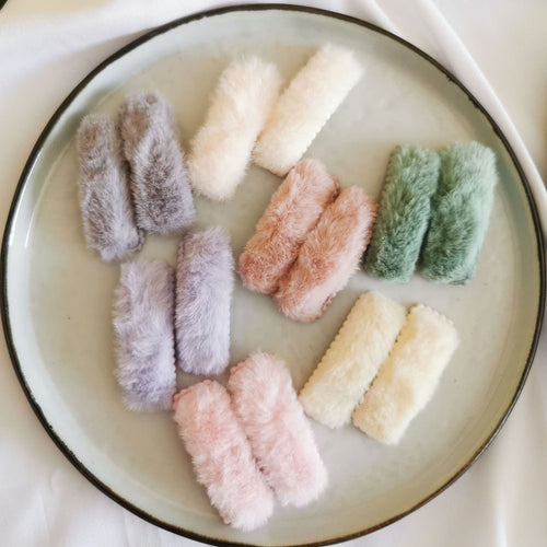 2/1pcsNew Hot Korea Winter Plush Hairpins Solid Color Faux Fur Hair Clips Girls Barrettes Fashion Kids Soft Hair Accessories