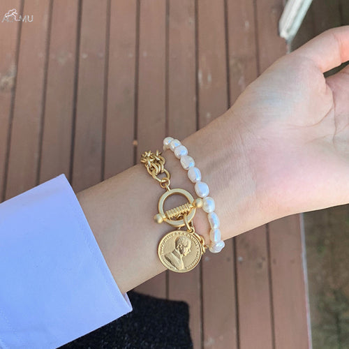 Handmade Baroque Gold Hammered Coin Natural Freshwater Pearl Bangle Toggle Clasp Portrait Bracelets for Women Gift